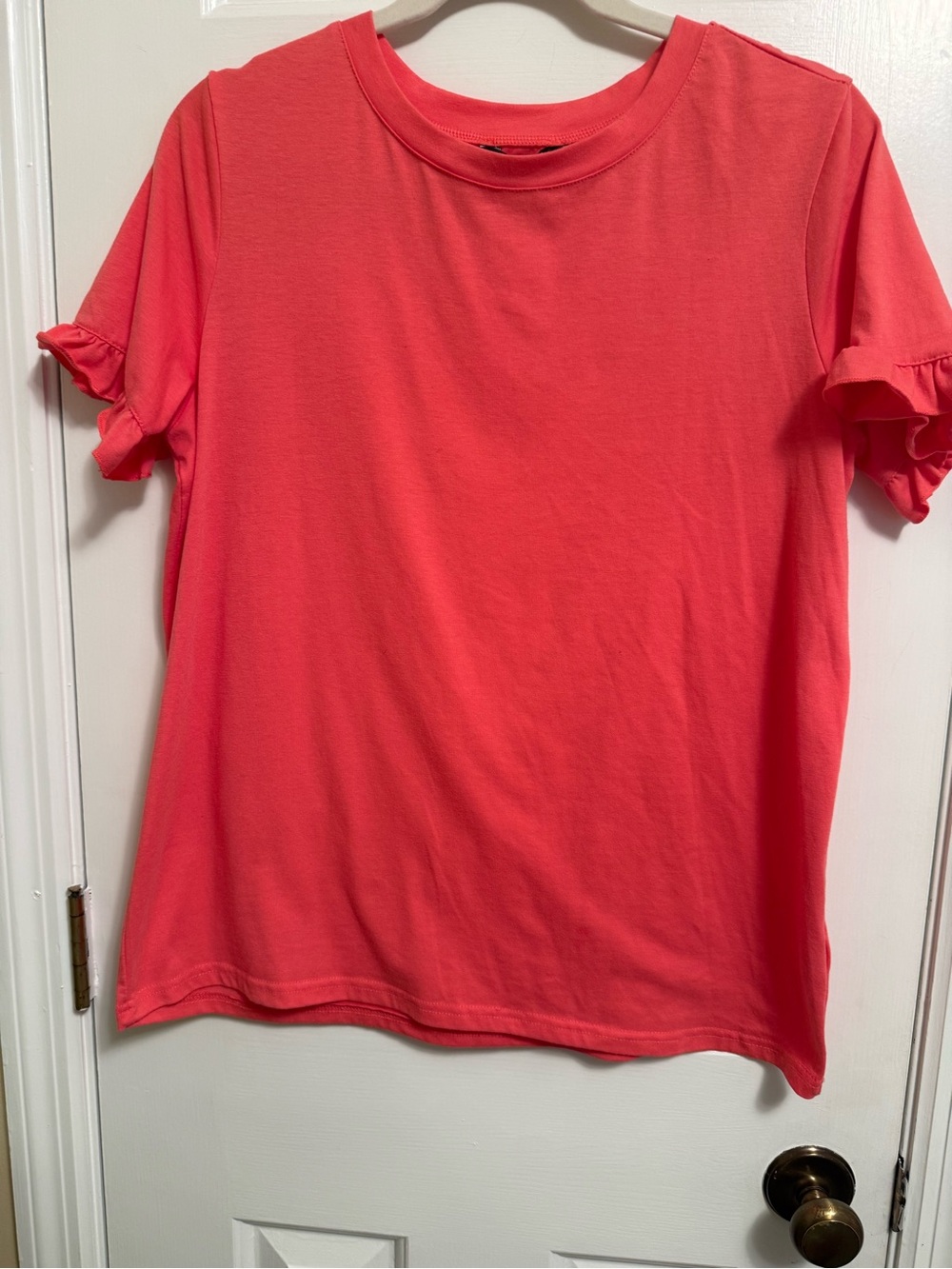 Coral Tee with Rugfled Sleeves